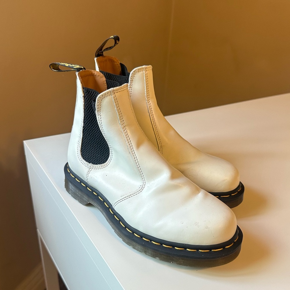 White Doc Marten’s Chelsea Boots